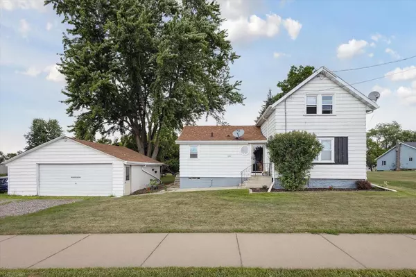 Greenleaf, WI 54126,1711 DAY STREET