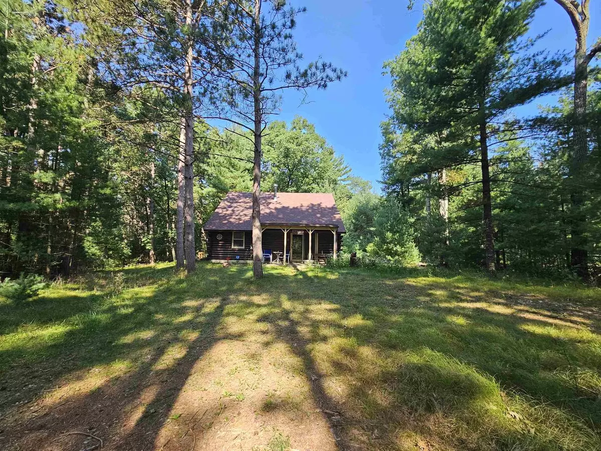 Hancock, WI 54943,W12126 W DEER PATH