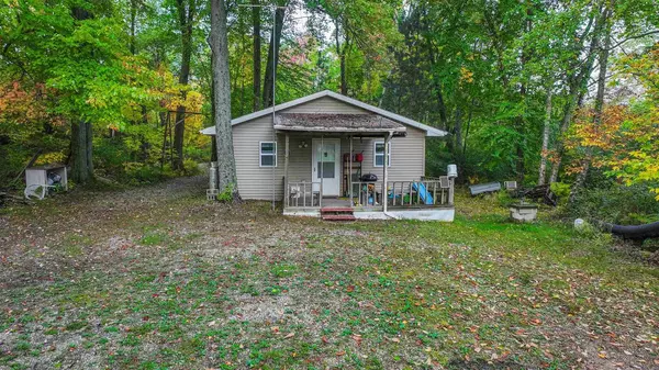 Iola, WI 54915,E2337 FALDET LANE