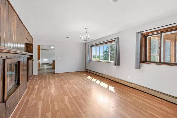 Weyauwega, WI 54983,E6041 EVANSWOOD ROAD