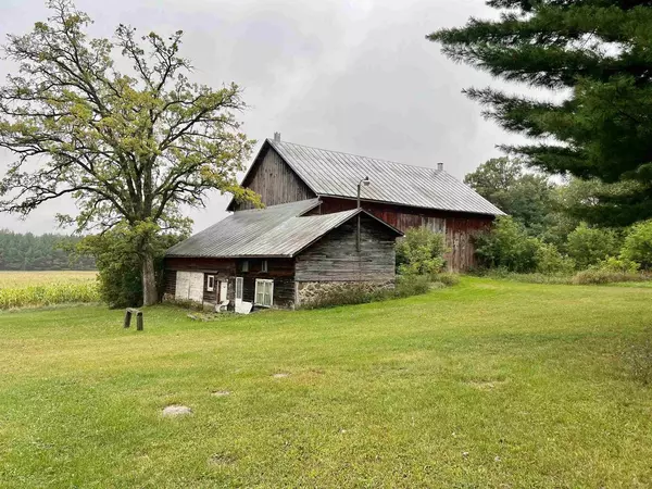 Ogdensburg, WI 54962,N7093 KNUTSON LAKE ROAD