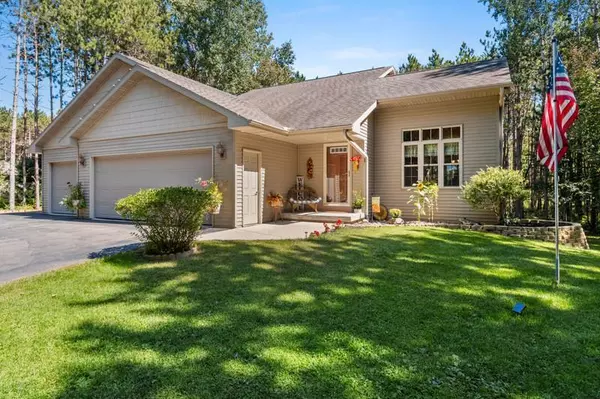 586 HOGAN TRAIL, Sobieski, WI 54171