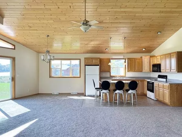 Fence, WI 54120,W16289 NORTH LOOP DRIVE