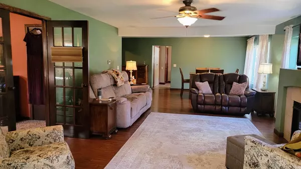 New London, WI 54961,611 BUCK STREET