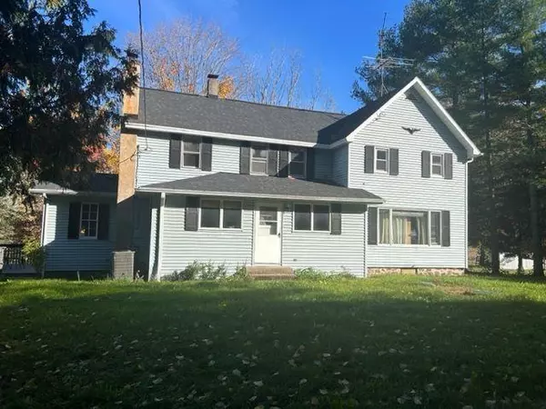 N5322 BUELOW ROAD, New London, WI 54961