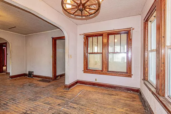 Clintonville, WI 54929,55 HUGHES STREET