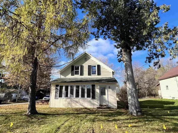 145 LAFOLLETTE STREET, Iola, WI 54945