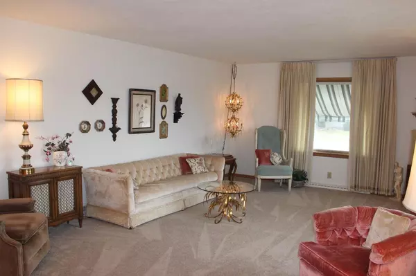 North Fond Du Lac, WI 54937,115 CLEVELAND STREET