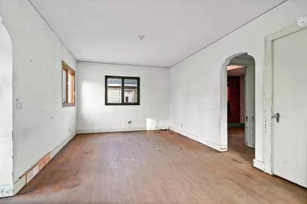 Clintonville, WI 54929,122 MCKINLEY AVENUE