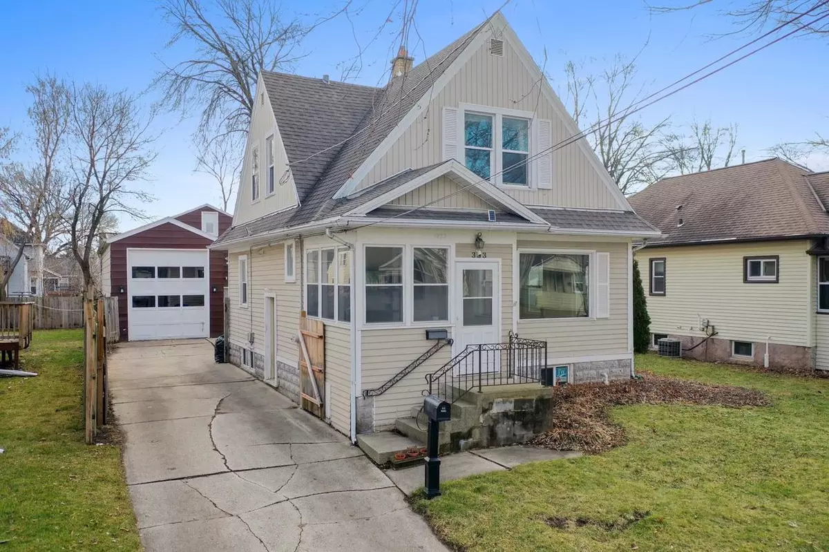 Green Bay, WI 54303,333 13TH AVENUE