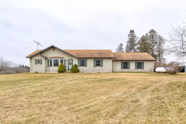 W3373 WEIDNER ROAD, Porterfield, WI 54159