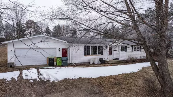 N1719 FRONTAGE ROAD, Weyauwega, WI 54983