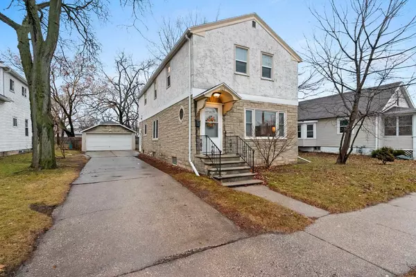 222 S CLAY STREET, Green Bay, WI 54301