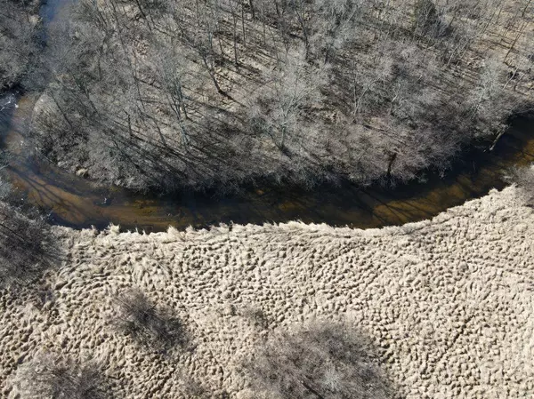 Iola, WI 54945,N11392 COUNTY RD P