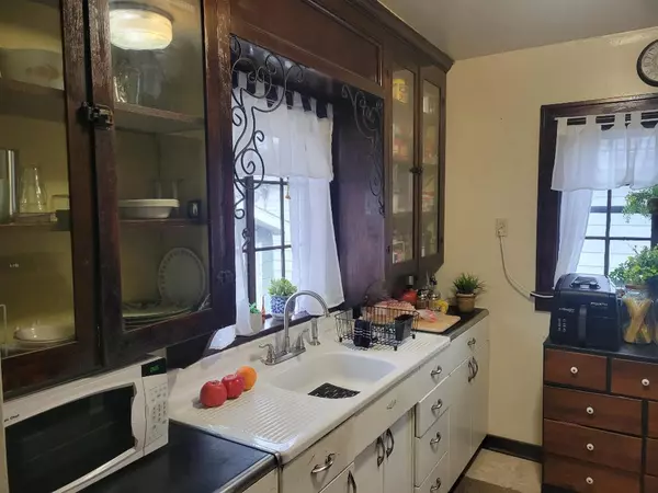 North Fond Du Lac, WI 54937,1114 WISCONSIN AVENUE