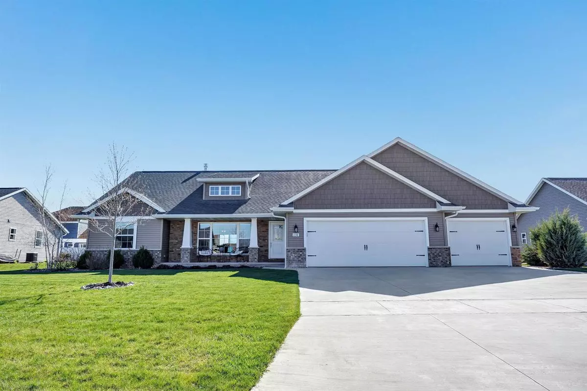 De Pere, WI 54115,1138 APPLEWOOD DRIVE