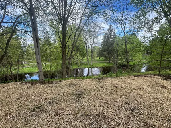 Clintonville, WI 54929,91 7TH STREET