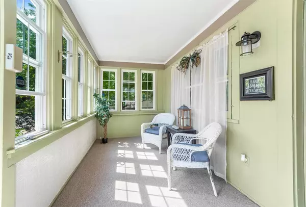 North Fond Du Lac, WI 54937,917 MICHIGAN AVENUE