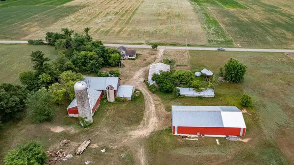 Ogdensburg, WI 54962,E3986 GRANITE QUARRY ROAD