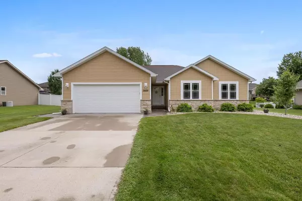 3455 SANDGATE CASTLE DRIVE, Howard, WI 54313