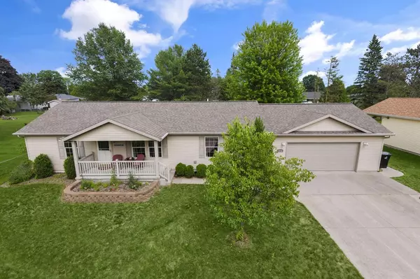 2816 20TH STREET, Menomonie, MI 49858