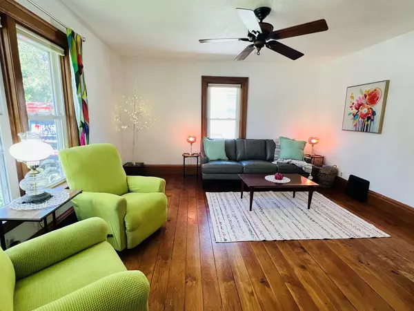 Sheboygan Falls, WI 53085,208 GIDDINGS AVENUE