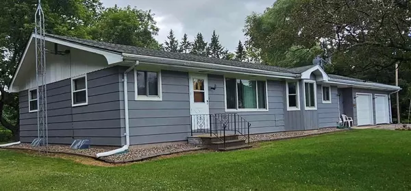 N11550 ALMA STREET, Aniwa, WI 54408