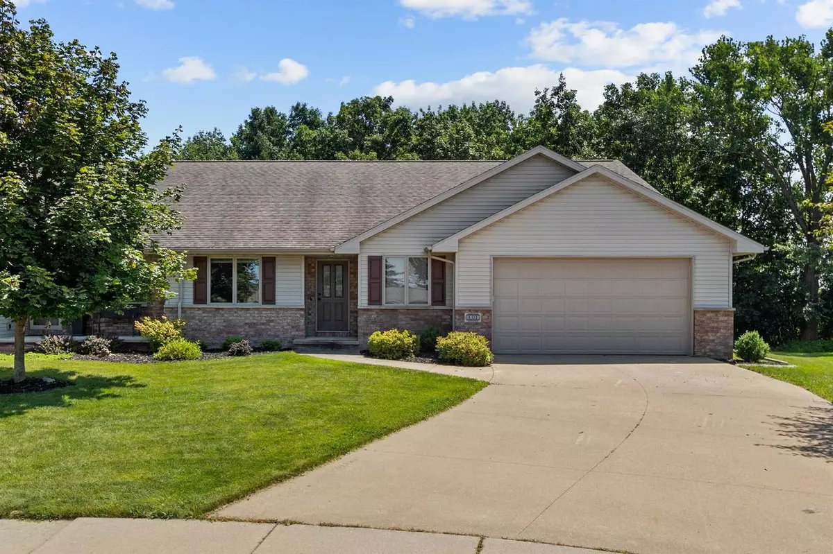 Kaukauna, WI 54130,2802 GARNERS CREEK COURT