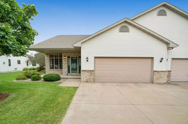 4726 N FALLVIEW LANE, Appleton, WI 54913