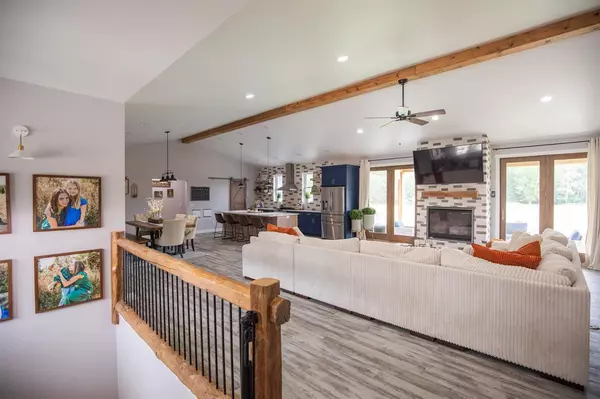 Abrams, WI 54101,6416 KELLY JO DRIVE