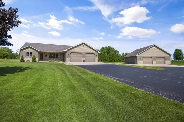 W2518 RAINE ROAD, Seymour, WI 54165