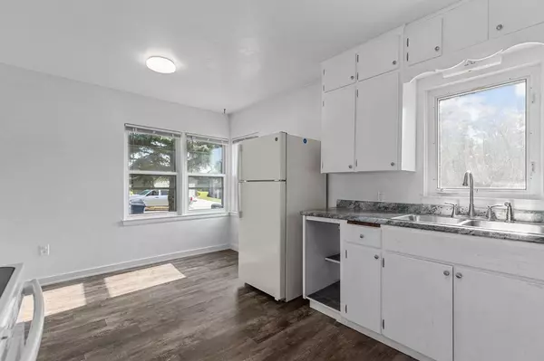 Clintonville, WI 54929,42 FELSHOW STREET