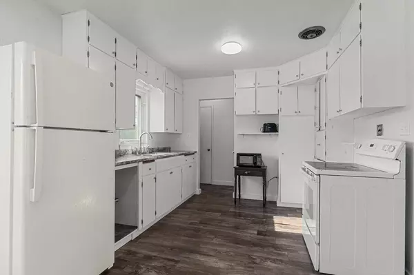 Clintonville, WI 54929,42 FELSHOW STREET