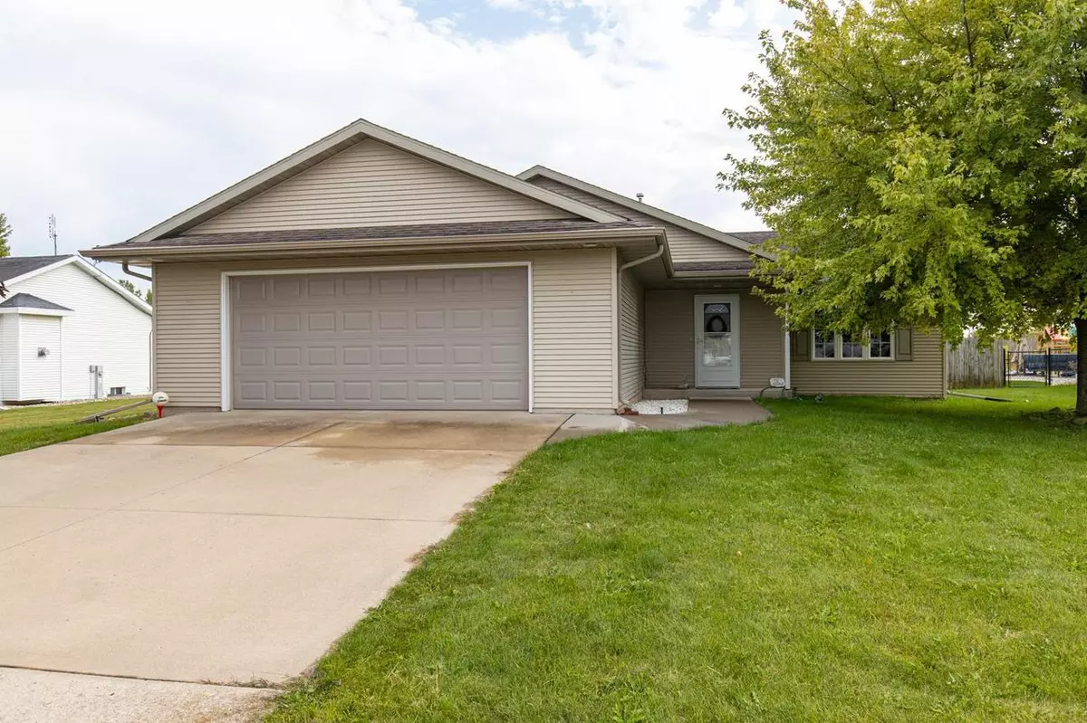 Omro, WI 54963,873 MCKINLEY AVENUE
