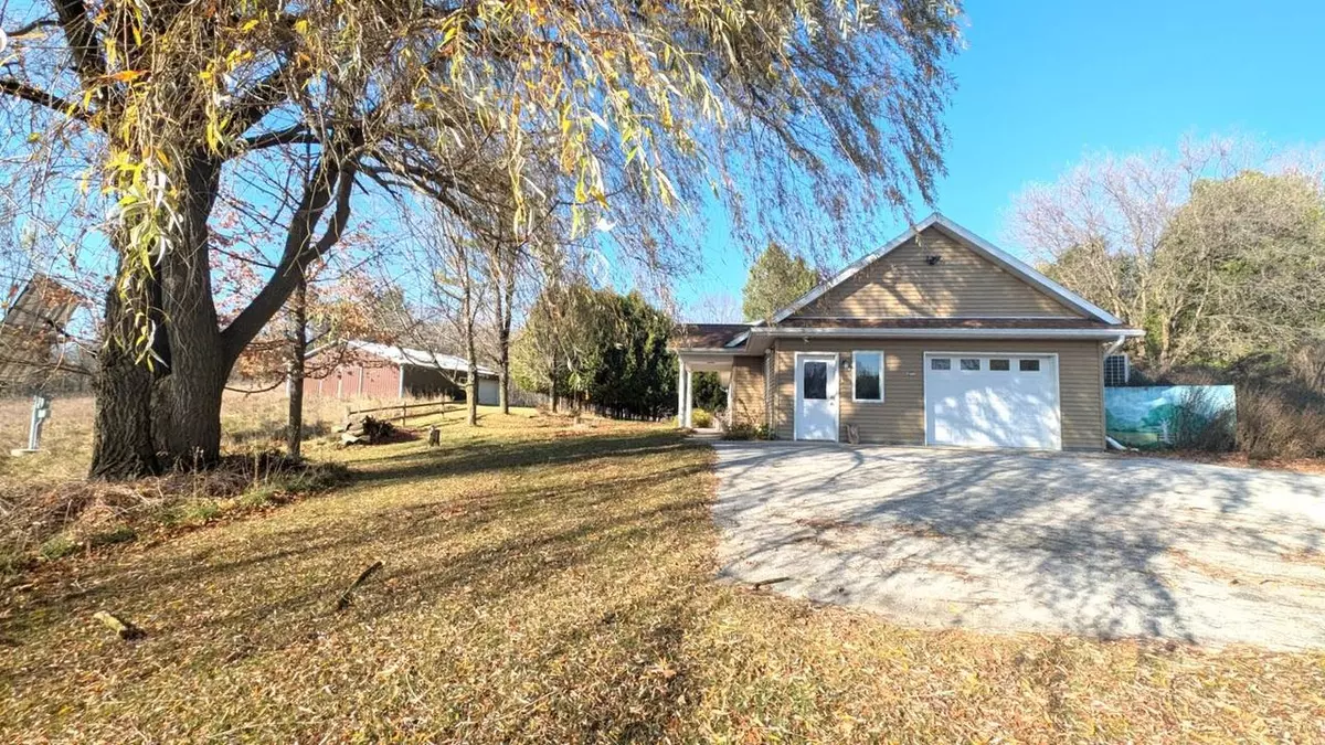 Kiel, WI 53042,15408 BROST LANE