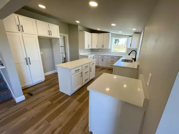 Van Dyne, WI 54979,W6330 CEMETERY ROAD