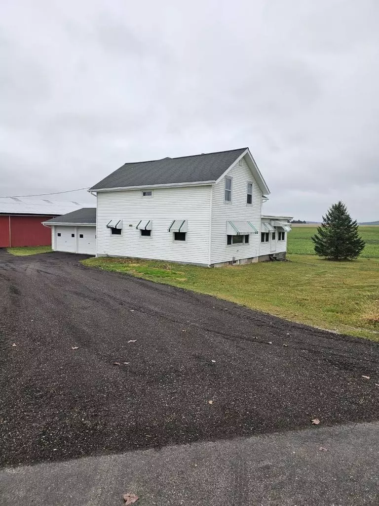 Mount Calvary, WI 53047,W3131 CODY ROAD