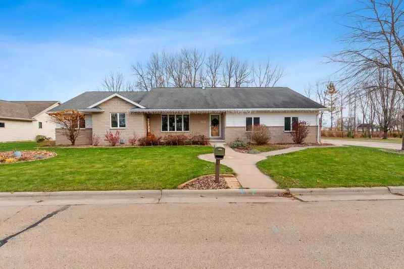 Seymour, WI 54165,502 LEISGANG COURT