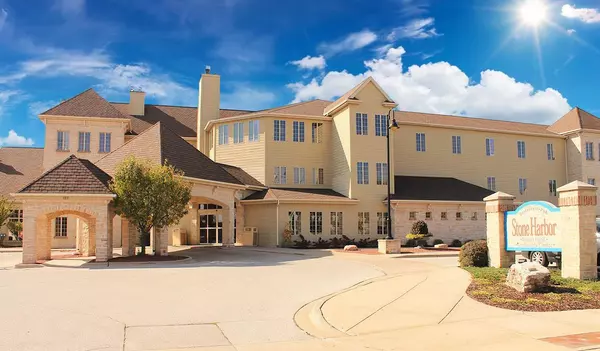 Sturgeon Bay, WI 54235,107 N 1ST AVENUE #135-137-139