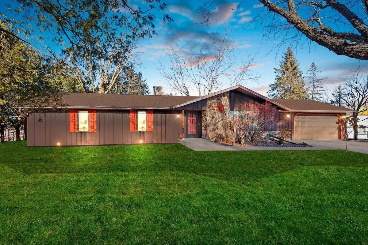 Pulaski, WI 54162,W1288 HICKORY DRIVE