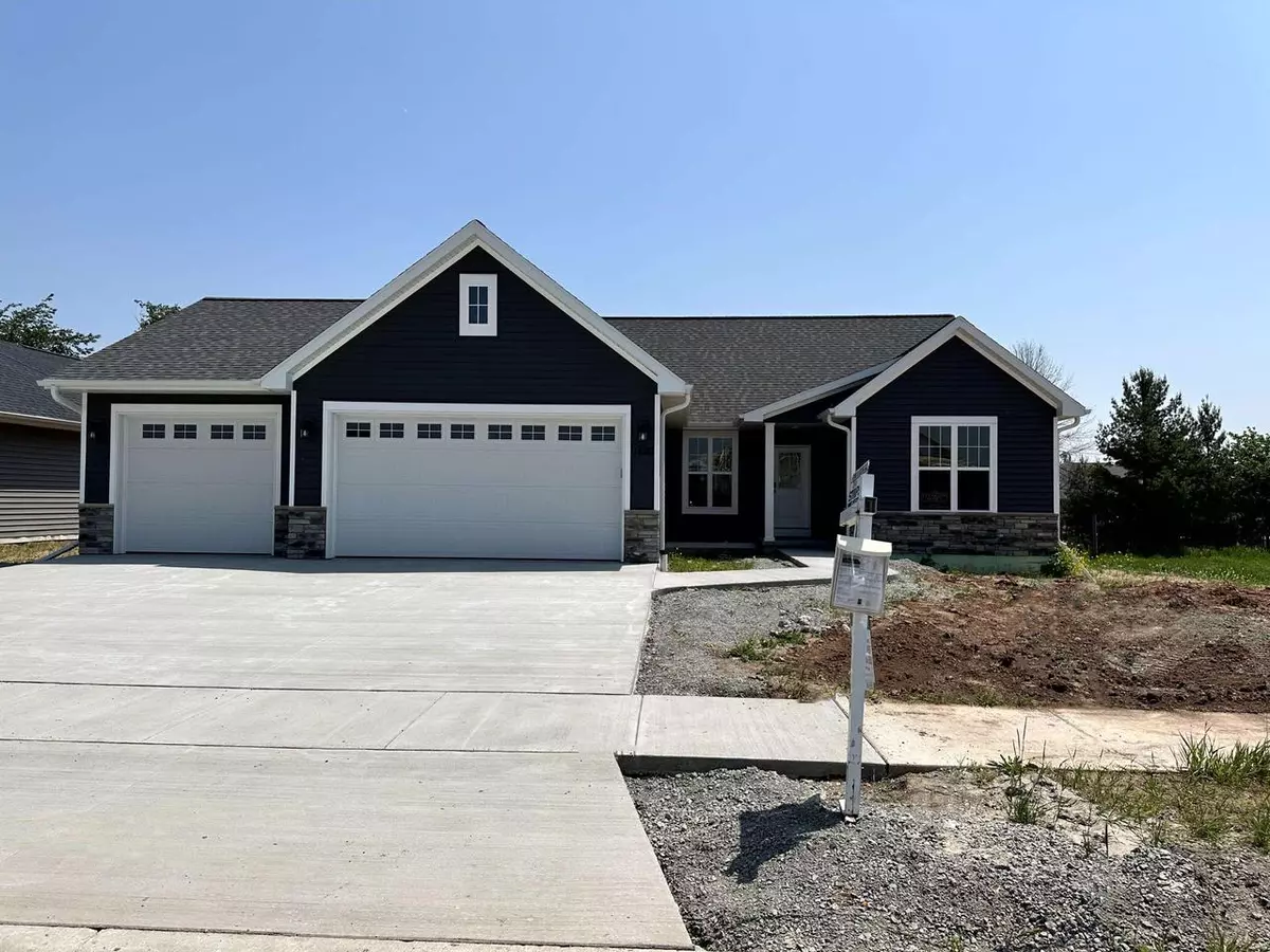 De Pere, WI 54115,1420 CROSSROADS DRIVE