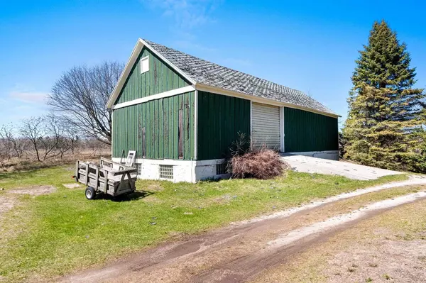 Sturgeon Bay, WI 54235,1317 SHILOH ROAD