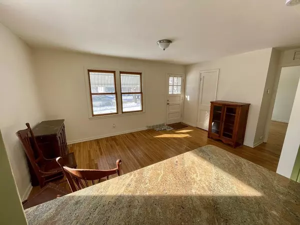 Sturgeon Bay, WI 54235,634 N 5TH AVENUE