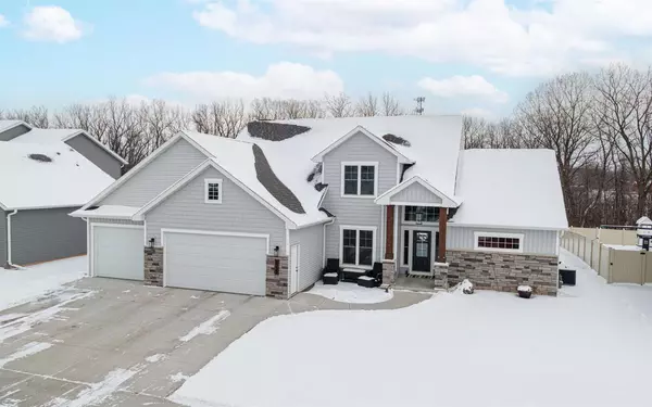 N8732 CONNOR CIRCLE, Menasha, WI 54952