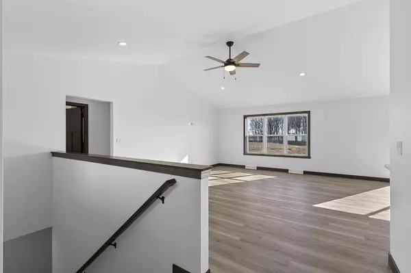 Suamico, WI 54313,3752 WESTPOINT ROAD