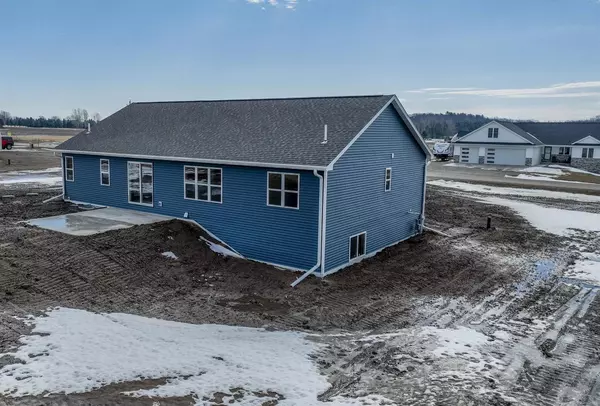 Suamico, WI 54313,3752 WESTPOINT ROAD