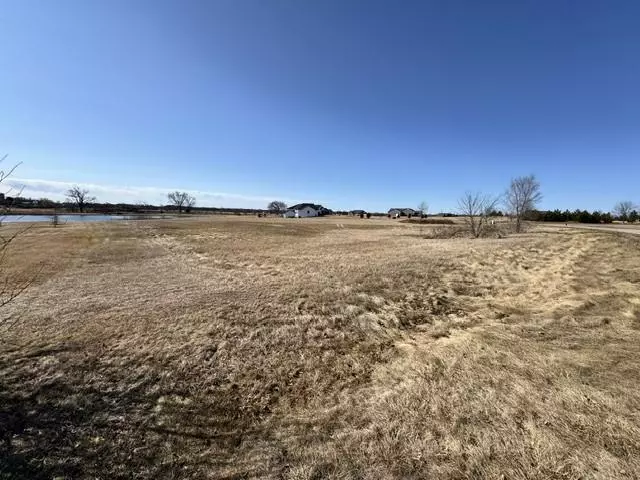 Omro, WI 54963,BLUEBIRD CROSSING