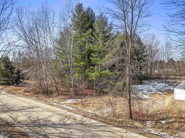 KNOKE STREET, Gresham, WI 54128