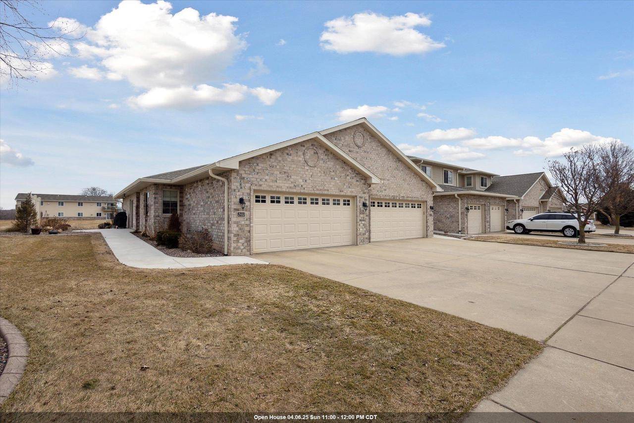 2185 TRAILSIDE LANE, De Pere, WI 54115