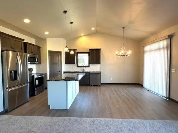 Sherwood, WI 54169,W5080 BLUE HERON CIRCLE